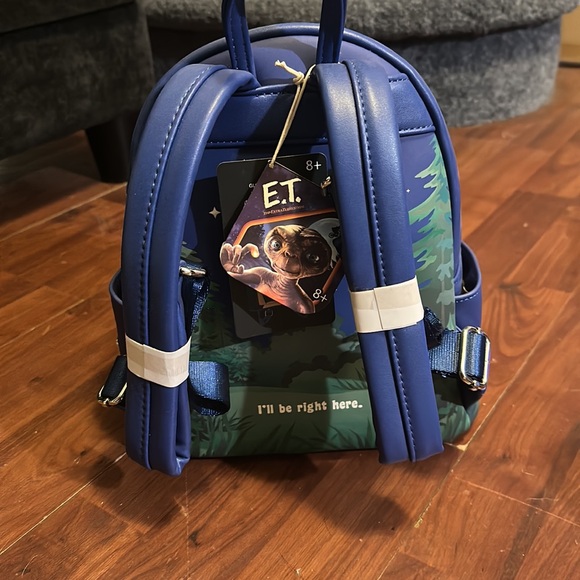 E.T. Glow in the Dark Mini Backpack by Loungefly - Picture 2 of 3